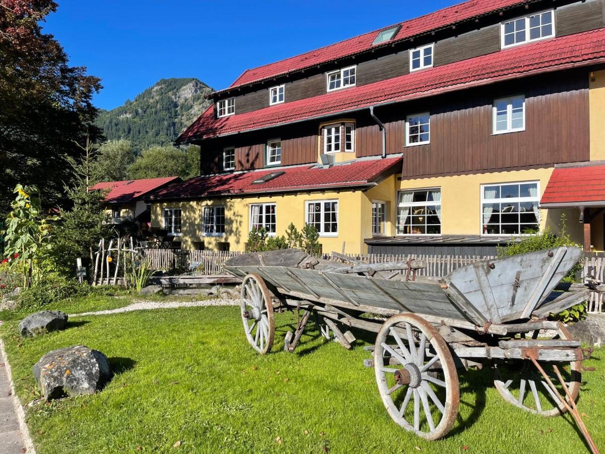 Hotel-Gasthof Der Wiesengrund Bad Hindelang Exterior foto