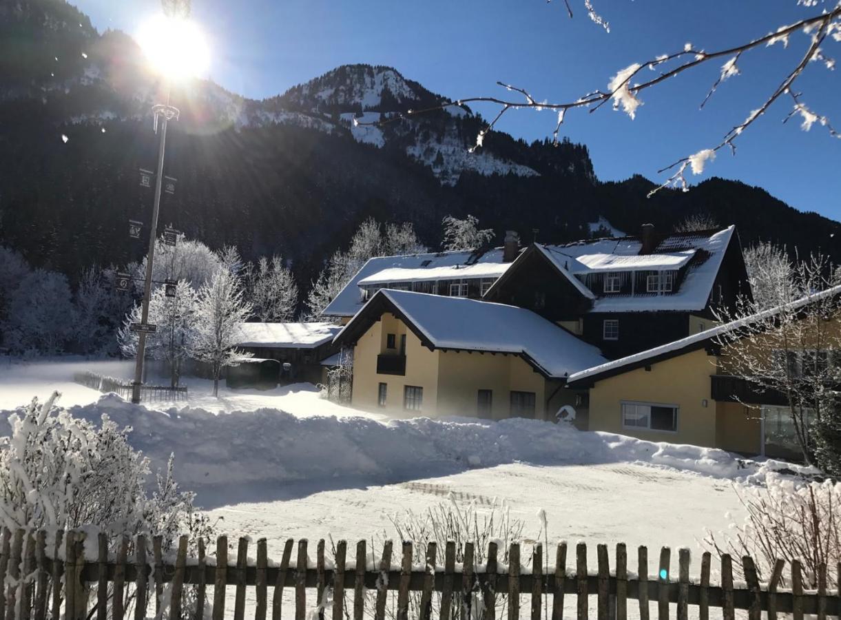 Hotel-Gasthof Der Wiesengrund Bad Hindelang Exterior foto